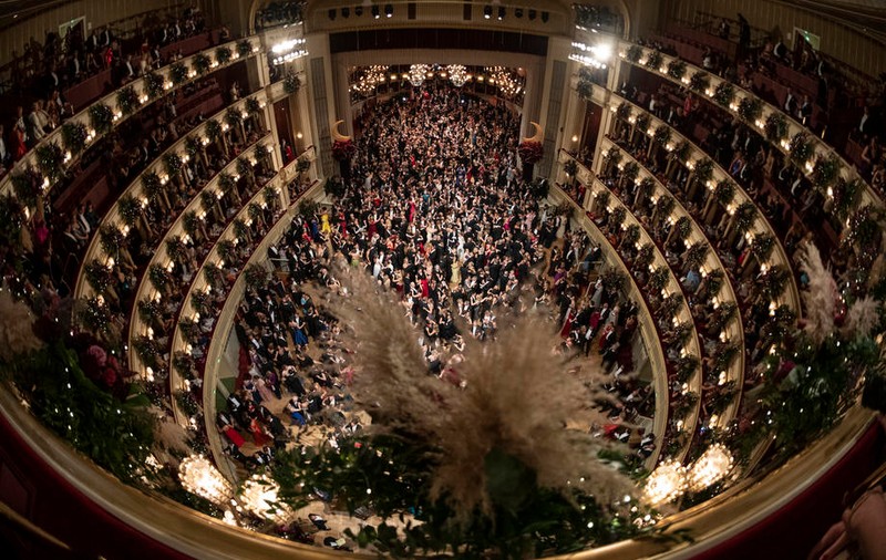 Opera de Stat din Viena se redeschide. Câți spectatori pot asista la o reprezentaţie