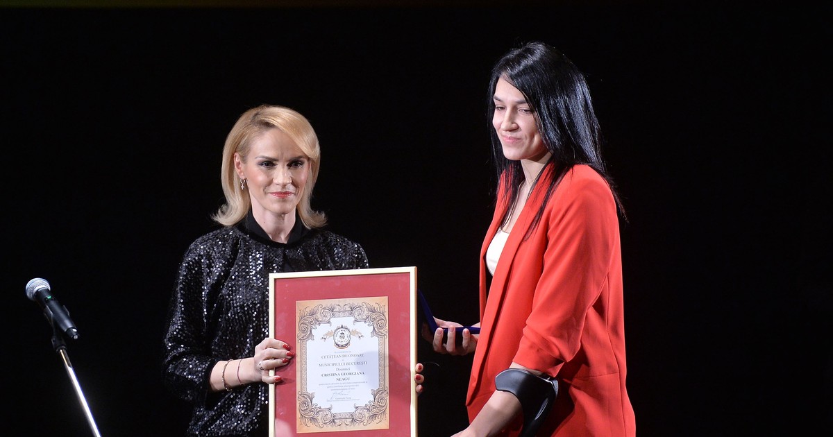 Cristina Neagu, numită cetățean de onoare al Municipiului București