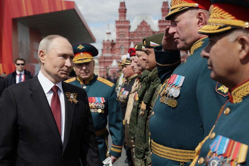 Vladimir Putin este încrezător că armatele sale vor putea prelua controlul total asupra celor patru regiuni din Ucraina pe care le-a revendicat ca fiind ale Rusiei, spun surse de la Kremlin. Poză cu caracter ilustrativ. Foto: Profimedia Images