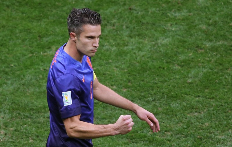 Robin Van Persie îl face invidios pe Florentin Petre: a pescuit un rechin imens / VIDEO