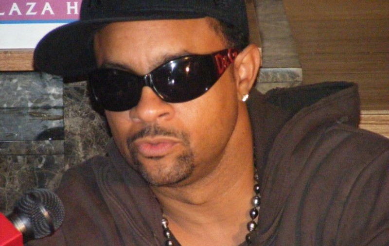 Shaggy: “Femeile sunt cel mai de preţ lucru al României” 