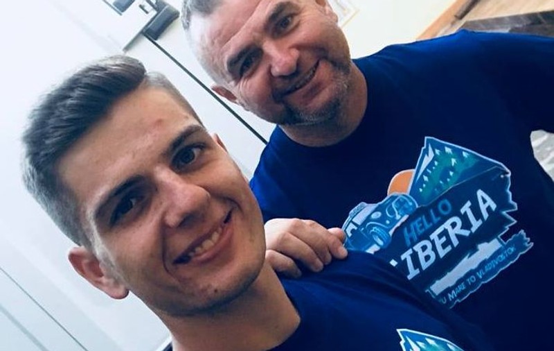 Din Satu Mare în Siberia. Un tată și fiul său străbat cu mașina traseul parcurs pe jos de bunicul deportat în Rusia