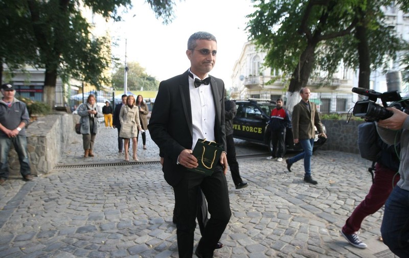 TURCESCU s-a ÎNSURAT! CE MIREASĂ FRUMOASĂ a fost SOŢIA LUI! | FOTO