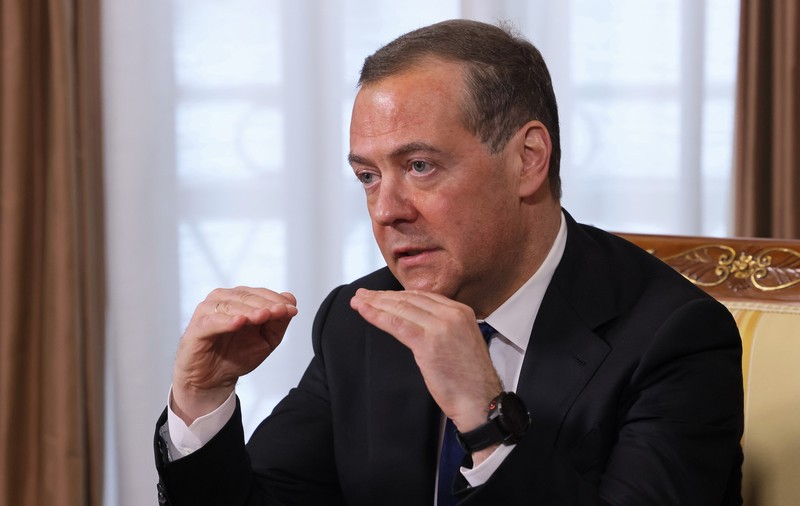 Dmitri Medvedev spune că Moscova nu se va opri până nu va cuceri „orașul rusesc” Kiev. „Avem multă treabă de făcut” | VIDEO