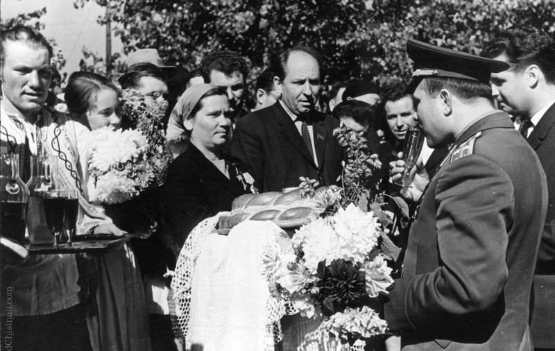 Cosmosul şi moldovenii: cum a descoperit Gagarin cosmosul moldovenesc