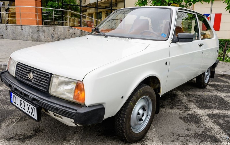 Oltcit, mașina emblematică produsă la Craiova până în 1991, ar putea reveni! Ford Otosan România a cerut UE înregistrarea mărcii