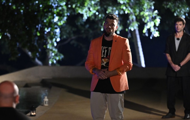 Cine este iubita lui Bogdan Ionescu, ispita de la „Insula Iubirii”. Bărbatul a fost trădat de Hannelore, cea care îi devenise soție după ce au participat la show
