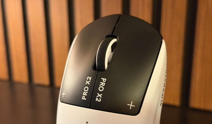 Logitech Pro X2 Superstrike este, poate, cel mai bun mouse de gaming testat de mine vreodată. Foto: Claudiu Râpan / Libertatea