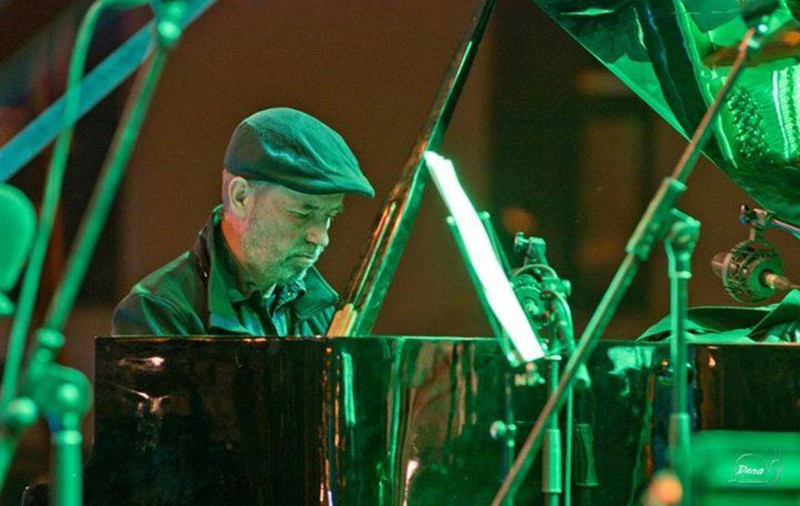 A murit Mircea Tiberian, pianist și compozitor, după ce a susținut un concert la Galați. Un coleg de trupă l-a găsit fără suflare în camera de hotel