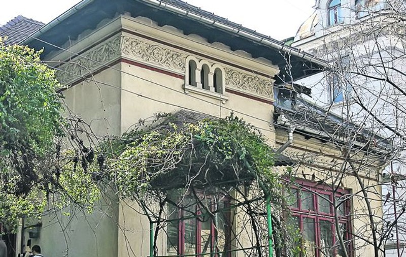 «Ionuţ, dă-mi mie casa din Bucureşti!»