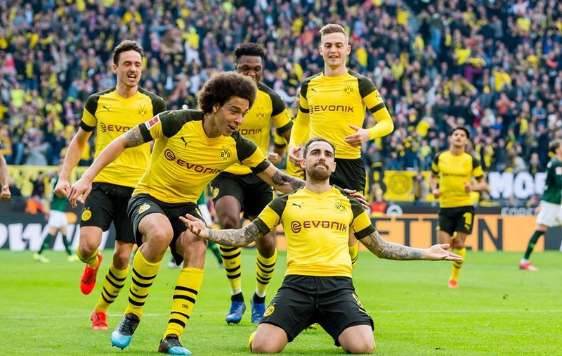 VIDEO / Bundesliga 2019, etapa a 27-a. Dortmund s-a salvat în prelungiri. Bayern s-a împiedicat la Freiburg. Rezultate