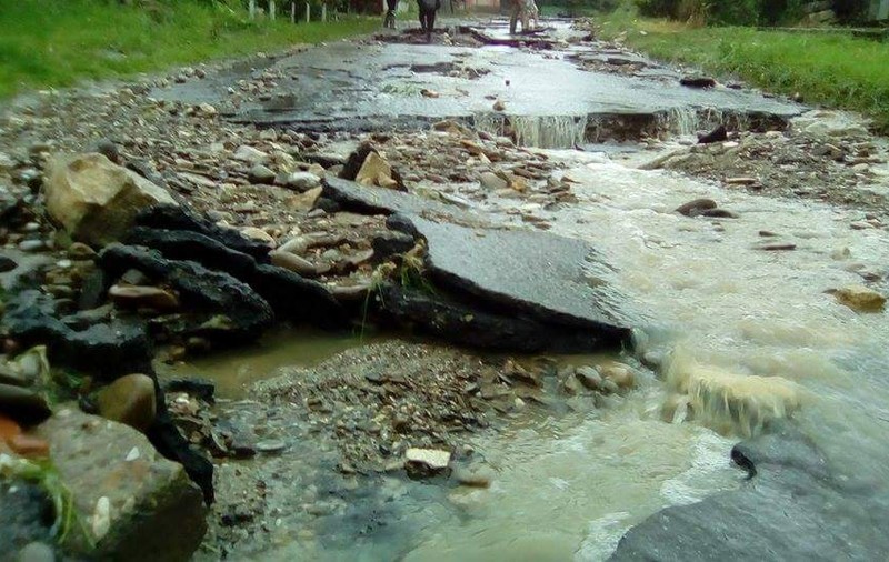 Imagini apocaliptice în judeţul Buzău! Natura a făcut ravagii
