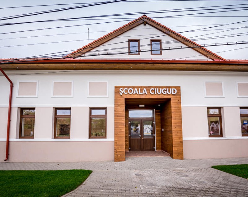 Comuna Ciugud, cheia succesului pe fonduri europene. „A fost șocant când am constatat că nu mai depinzi atât de mult de clasa politică din România”