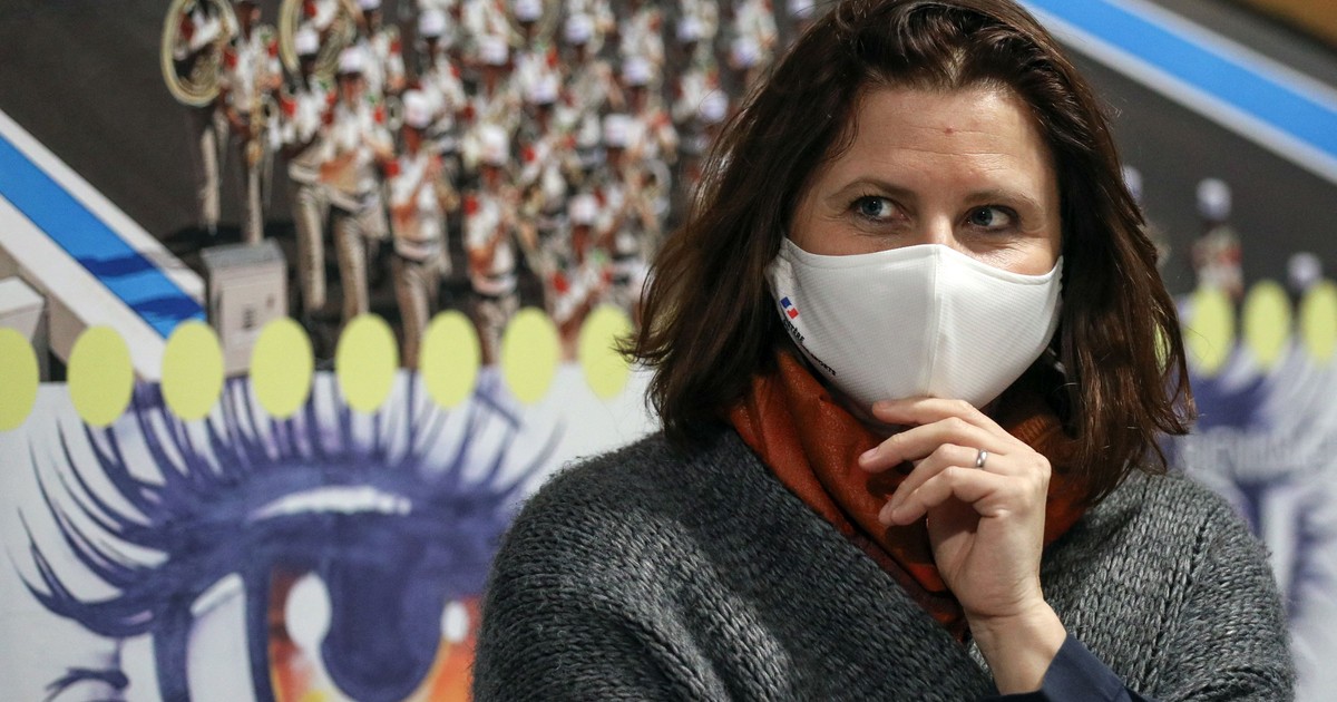 Roxana Mărăcineanu, ministrul francez al sporturilor: „Nu se poate vorbi imediat despre întoarcerea publicului pe stadioane”