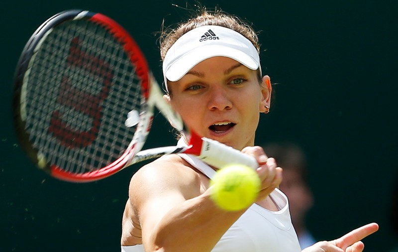 Simona Halep s-a CALIFICAT în SEMIFINALE la Wimbledon. Românca a învins-o pe Sabine Lisicki cu 6-4, 6-0