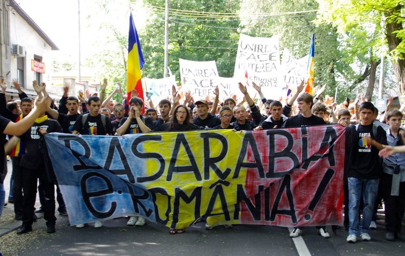 19 voluntari și colaboratori care l-au ajutat pe George Simion în Acțiunea 2012 se dezic de candidatul la prezidențiale: „Propagandă antiromânească de sorginte rusească”