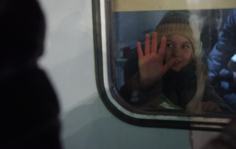 Rușii oferă copii răpiți din Ucraina pe un site de adopție care are legături cu Moscova, scrie Financial Times. Suma lunară primită de familia care preia minorul