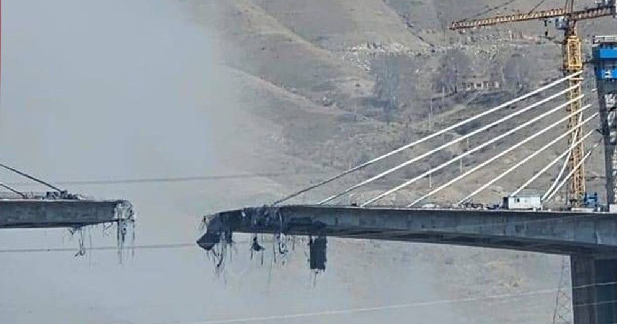 Cel mai mare pod din Iran a fost distrus