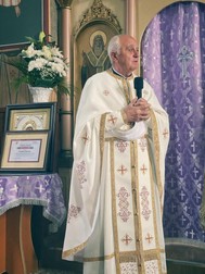 Vasile Rus a slujit în satul Cociu 44 de ani. Foto: răsunetul.ro