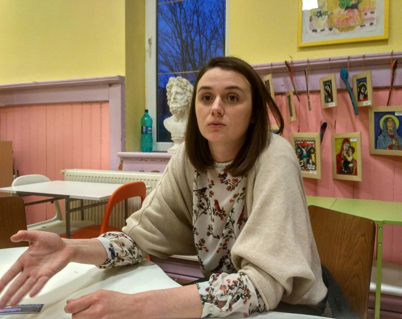 REPORTAJ/ Tânăra artistă care are o afacere unică în România. A dat munca de la bancă pe … Printosferă - FOTO