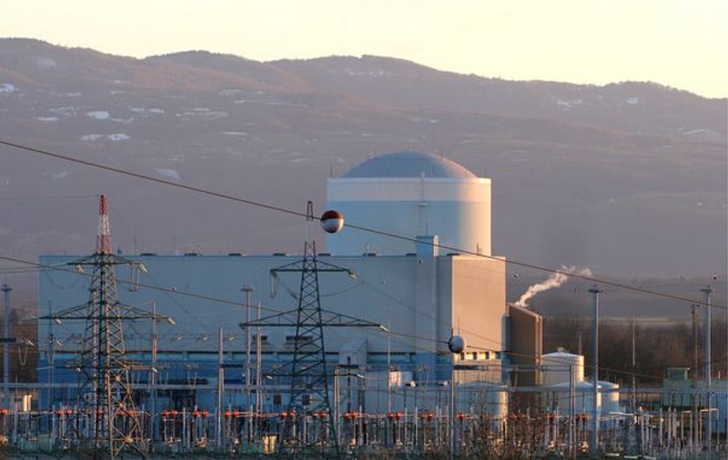 Centrala nucleară de la Krsko a fost oprită astăzi