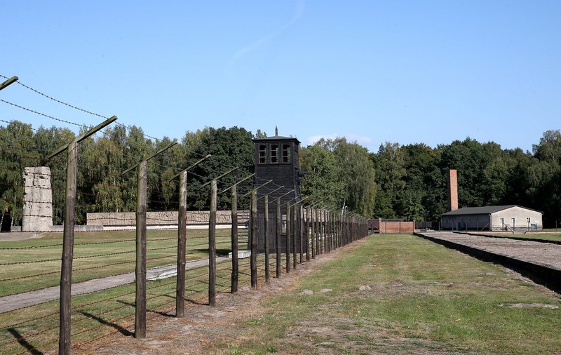 Un bărbat de 96 de ani, despre care există dovezi că a fost  gardian nazist, este considerat inapt pentru proces