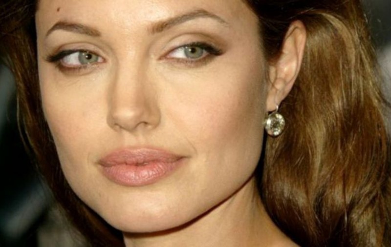 Angelina Jolie și Gwyneth Paltrow printre victimele lui Harvey Weinstein. Soția producătorului a anunțat că l-a părăsit