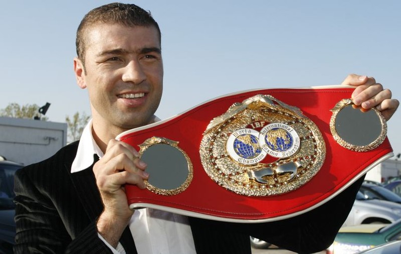 Bute: "Voi avea trei confruntări dificile în anul 2011"