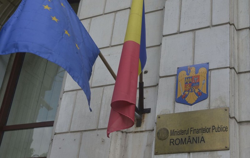 Principalele puncte urmărite prin proiectul rectificării bugetare: deficitul urcă la 8,4 % din PIB. Cine primește cei mai mulți bani