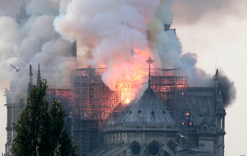 Fotografiile dezastrului de la Notre-Dame. Ce a spus șeful șantierului de restaurare | FOTO