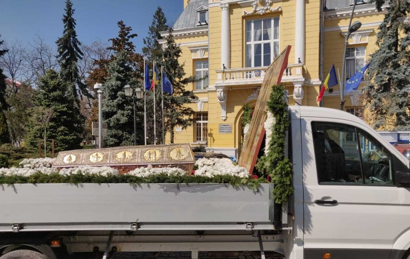 Moaștele Sfintei Parascheva au mai fost scoase din Iași doar de două ori în istorie: la război și la foamete