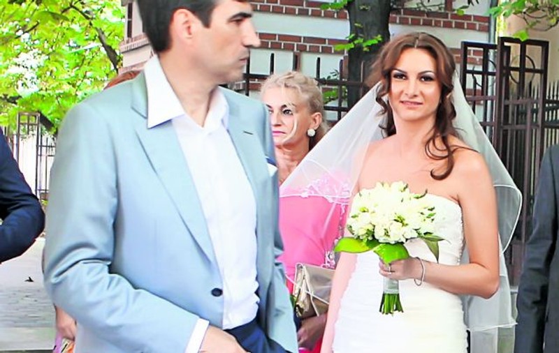Piţurcă abia şi-a băgat fiica în seamă la nunta ei