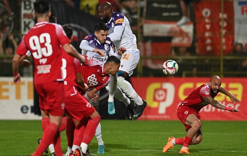 Dinamo a promovat în Superligă, după un baraj spectaculos cu FC Argeș
