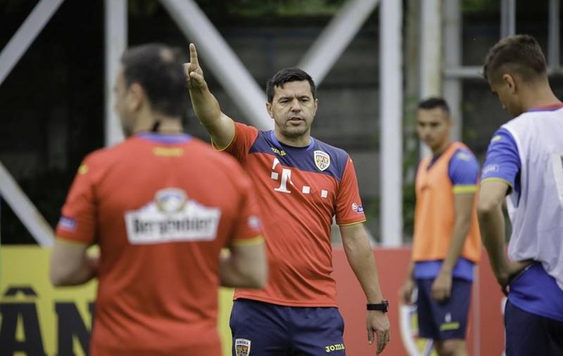 Naționala de fotbal a României, reunire pentru meciurile cu Chile și Finlanda. Concesia lui Contra pentru olteni. Toate declarațiile. Imagini de la antrenamentul de azi | FOTO&VIDEO