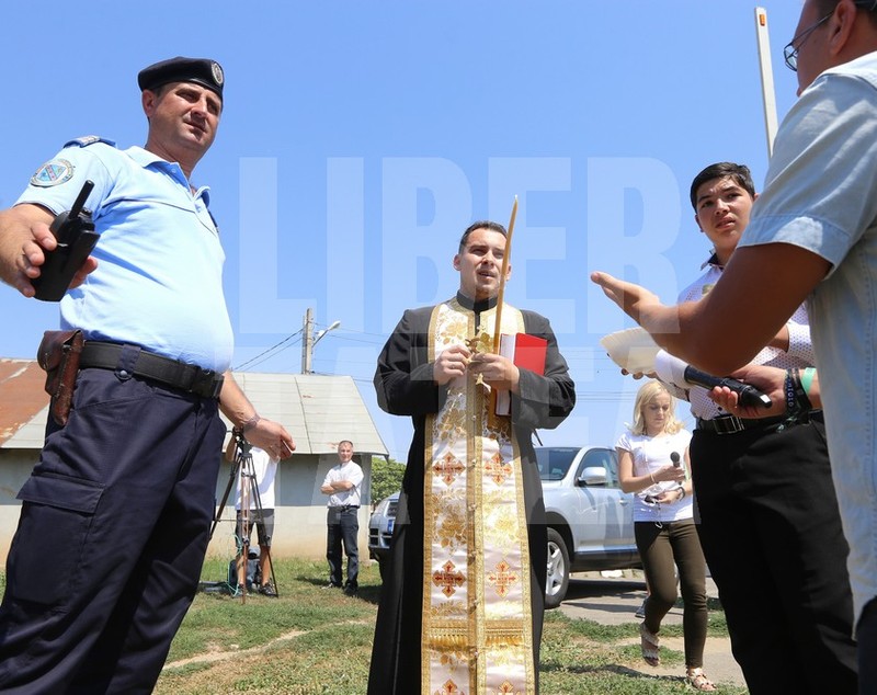 EXCLUSIV/ Sinucidere și crimă la Brănești. Mama și-a împins fata cea mare în fața trenului, pe cele doua mici le-a luat în brațe și a sărit pe șine!