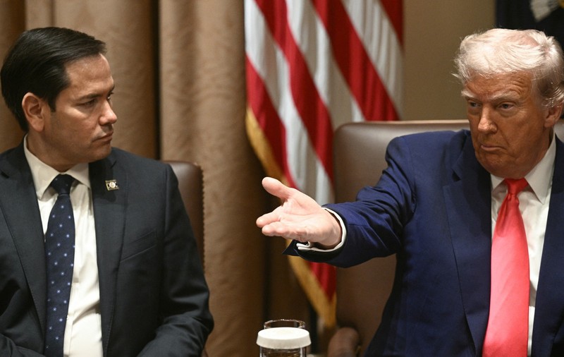 Ce schimbări ideologice va aduce în diplomația americană reorganizarea Departamentului de Stat. Drepturile omului nu sunt o prioritate în era Trump. Analiză
