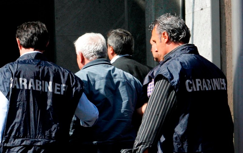 Român arestat în Italia pentru agresarea a două femei