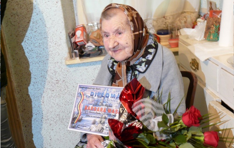 Cea mai în vârstă femeie din Reșita are 104 ani! Care e secretul longevității sale!