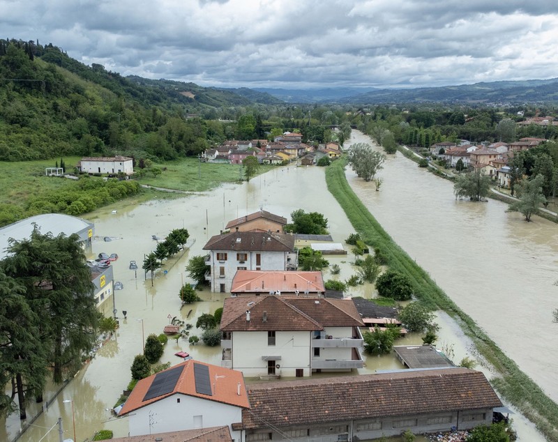 Italia încearcă să-și revină după cele mai grave inundații din ultimii 100 de ani. Imagini din dronă cu urmările dezastrului