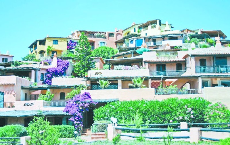 Ai noştri au lăsat un notar fără 300.000 €