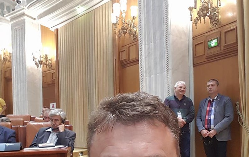 UPDATE/ Deputatul PMP Octavian Goga a trecut la PSD. Tomac: „I-am făcut plângere penală, pentru primire de foloase”