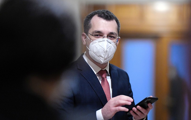 PSD a depus la Camera Deputaţilor moţiunea simplă împotriva lui Vlad Voiculescu. Ce îi reproșează