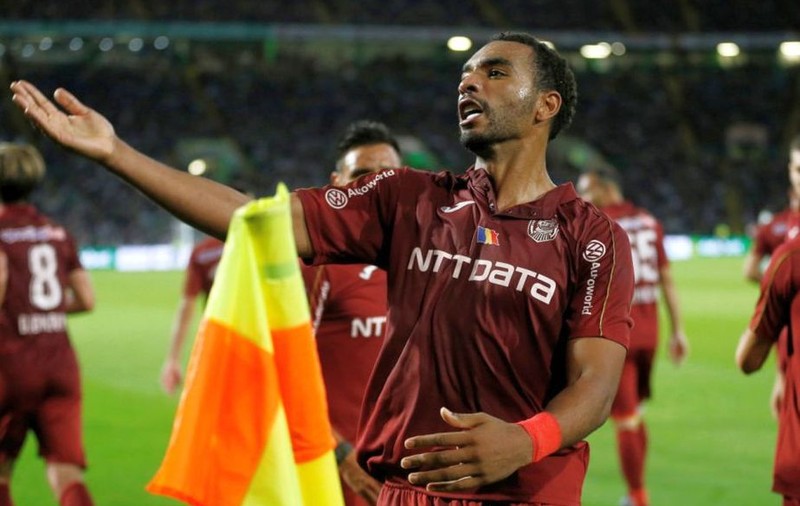 CFR Cluj - Lazio 2-1, în prima etapă a grupei E din Europa League. Deac, dintr-un penalty ușor acordat, și Omrani au întors scorul!