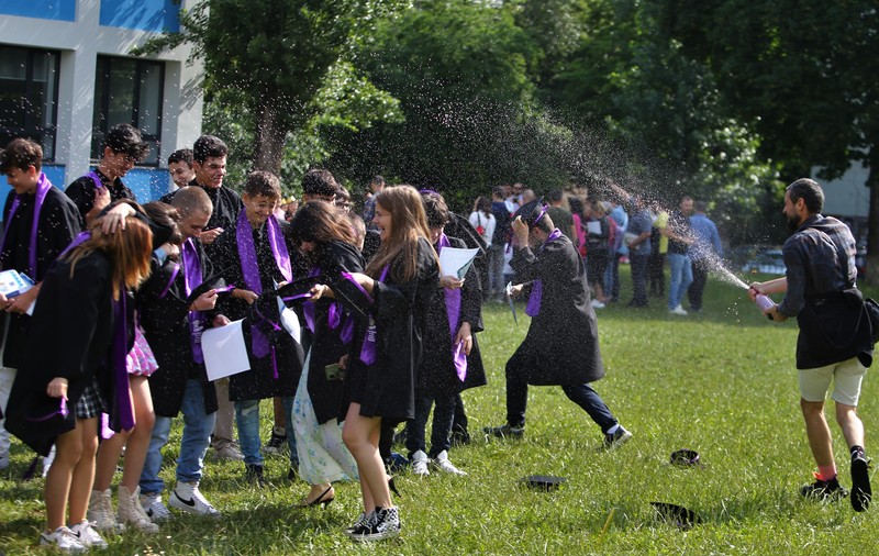 Mama directoarei executive a YouTube dă sfaturi pentru creșterea unor copii de succes. Care este cea mai importantă abilitate