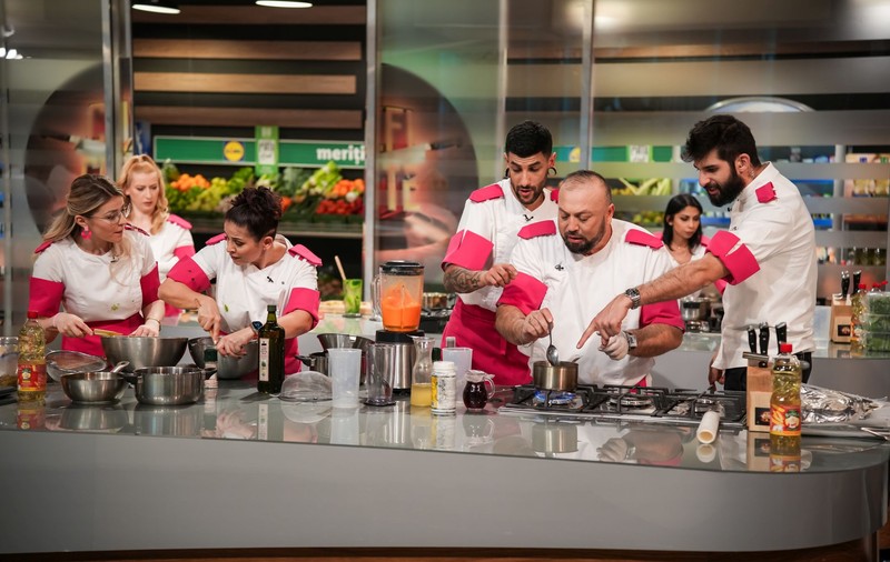 „Chefi la cuțite”, 22 aprilie. Începe primul battle al sezonului 13. Concurenții și cei trei chefi simt din plin presiunea