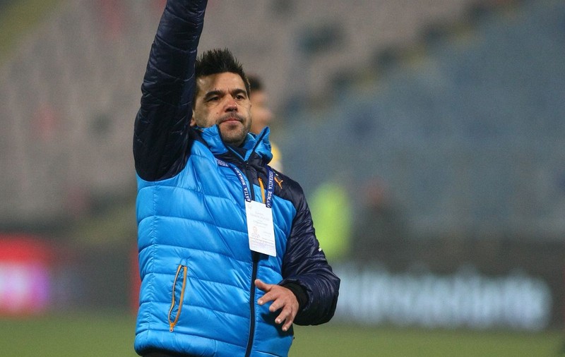 Contra a plecat la Getafe, MUTU ANTRENOR