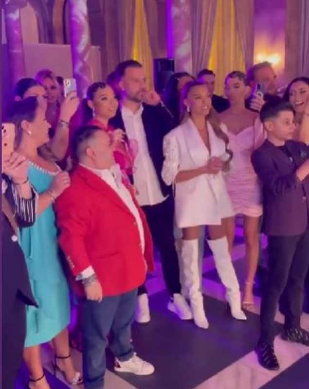 Adriana Simionescu a aflat sexul bebelușului. Adrian Minune va fi bunic pentru a doua oară