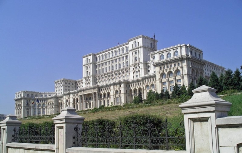 Arhitecta Palatului Parlamentului, internată în spital, după ce a fost implicată într-un accident