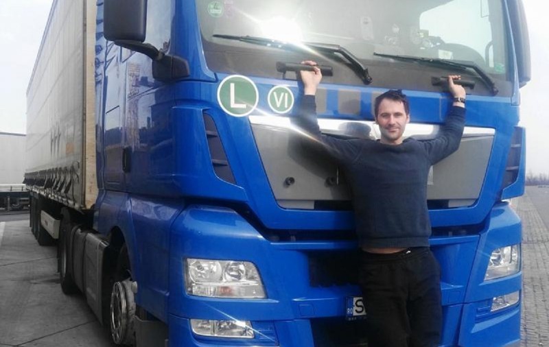 Cazul lui Mihai, șoferul român de TIR ucis cu sabia în parcare, în Franța, a ajuns în Parlamentul European