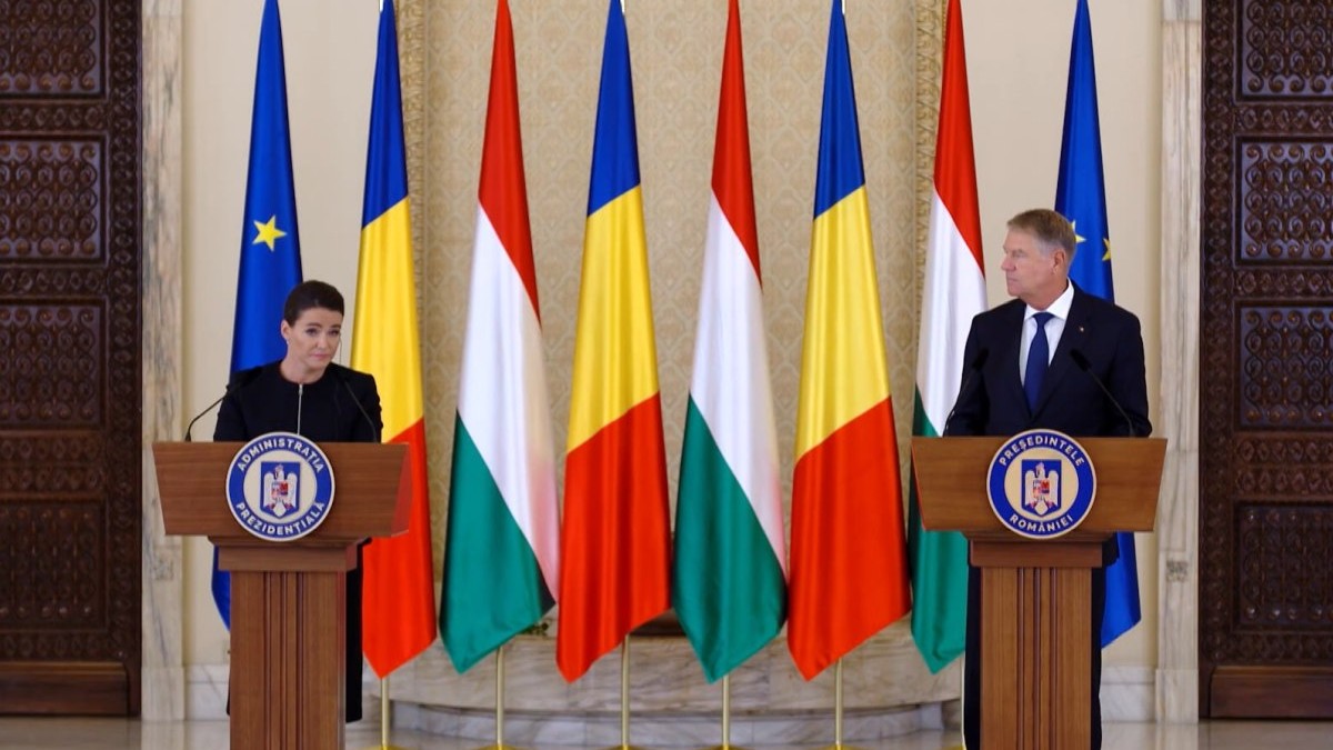 Președinta Ungariei, Katalin Novak, a acuzat în timpul conferinței de la Cotroceni, fiind alaturi de Klaus Iohannis, că traducerea nu a fost completă